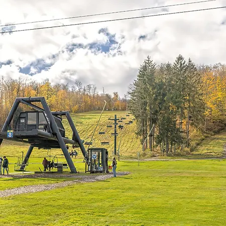 Sun & Snow Escape: Ski/Golf Condo At Peek & Peak Clymer Exterior photo